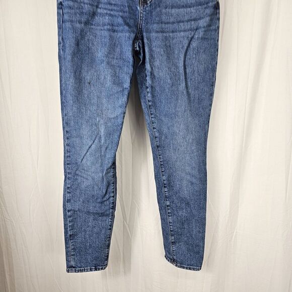 Madewell 9" High Rise Skinny Size 28T Womens Jeans Mid Wash Distressed - Picture 9 of 9